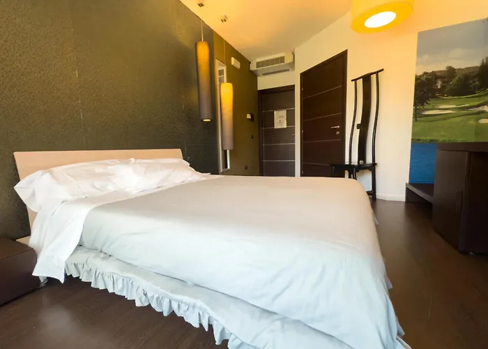 Otel Trilogy San Giovanni